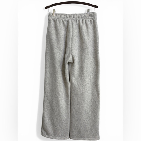 Abercrombie & Fitch Grey Wide Leg Smooth Fleece Drawstring Sweatpants Sz M - Picture 3 of 10